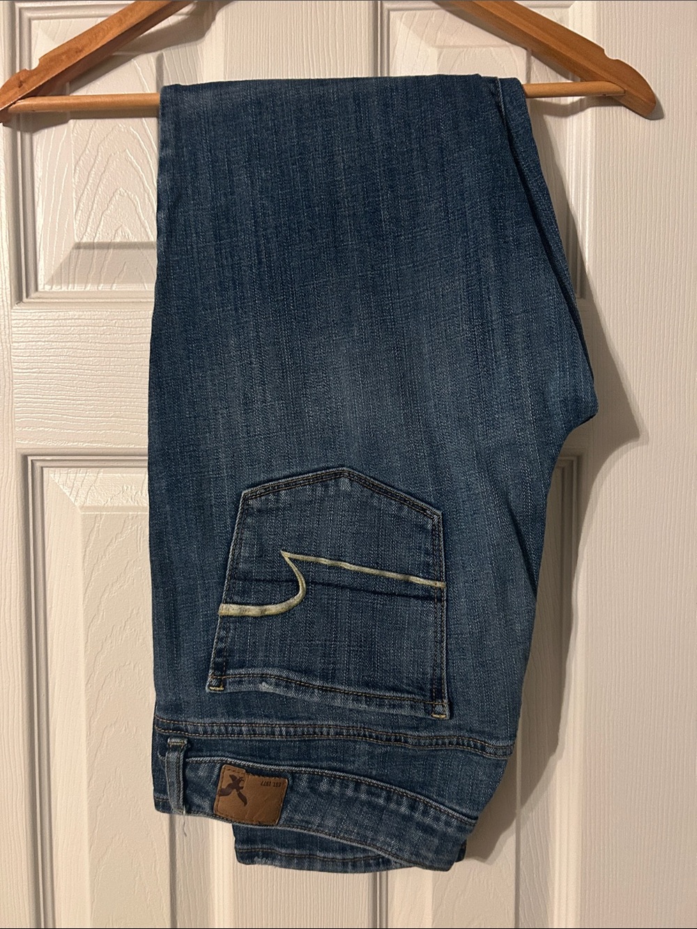 American Eagle Outfitters womens Dark Blue Jeans 12